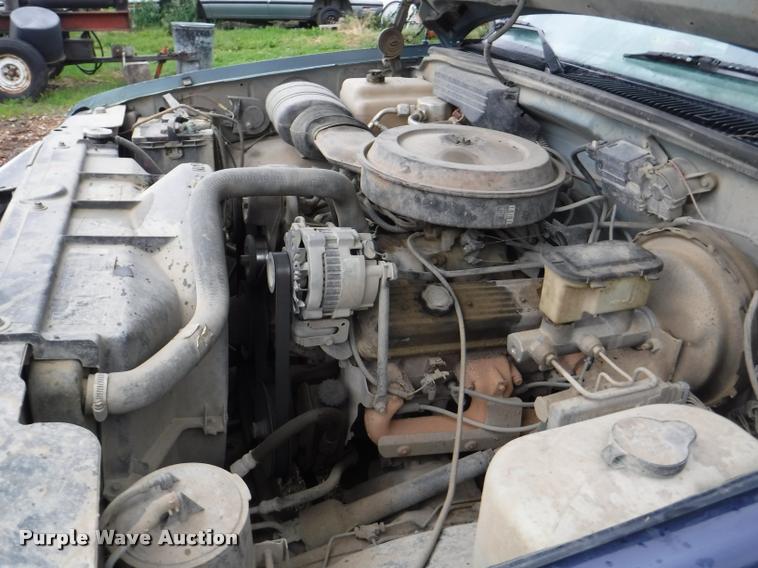 image for item DB3949 1989 Chevrolet 1500 Scottsdale Ext. Cab pickup truck