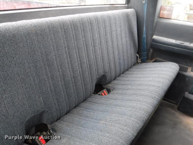 image for item DB3949 1989 Chevrolet 1500 Scottsdale Ext. Cab pickup truck