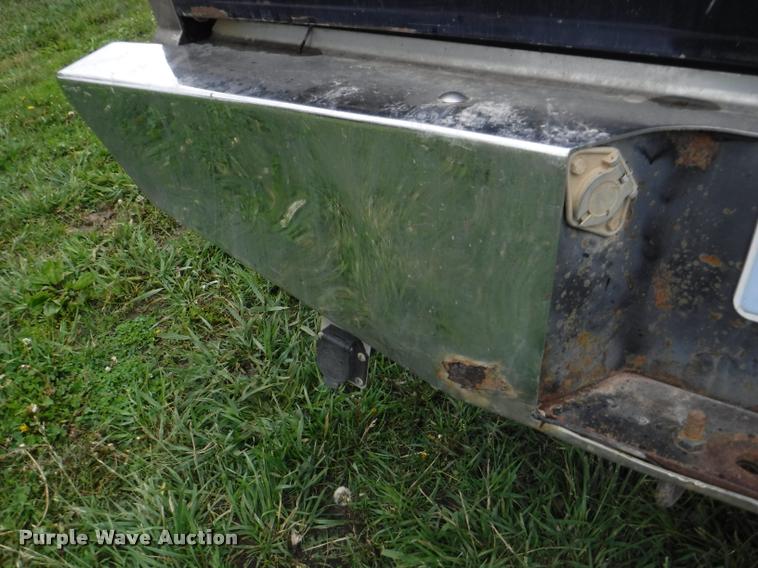 image for item DB3949 1989 Chevrolet 1500 Scottsdale Ext. Cab pickup truck