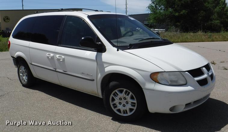 image for item DB3998 2001 Dodge Grand Caravan Sport van