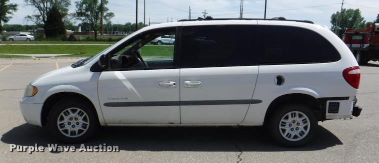 image for item DB3998 2001 Dodge Grand Caravan Sport van