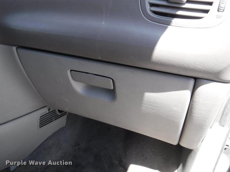 image for item DB3998 2001 Dodge Grand Caravan Sport van