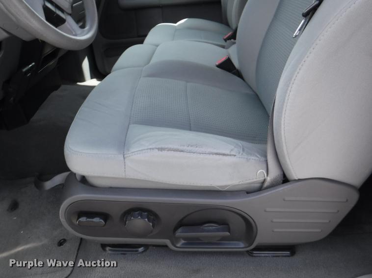 image for item DB3999 2007 Ford F150 XLT SuperCab pickup truck