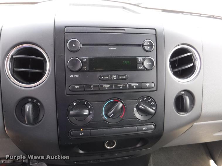 image for item DB3999 2007 Ford F150 XLT SuperCab pickup truck