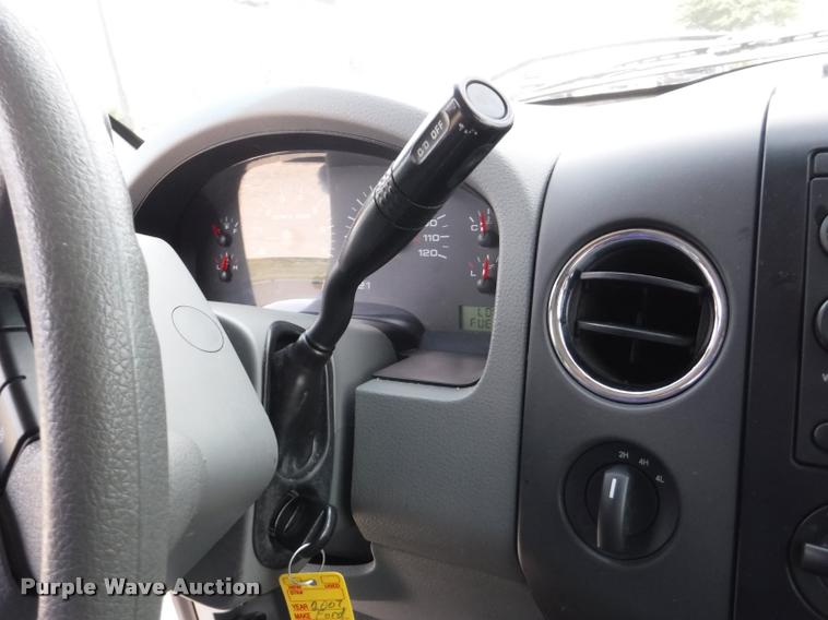 image for item DB3999 2007 Ford F150 XLT SuperCab pickup truck