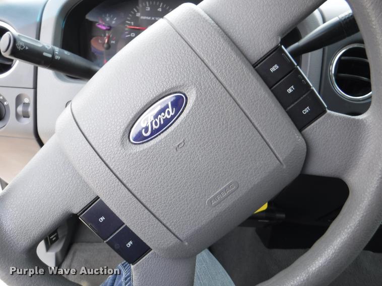 image for item DB3999 2007 Ford F150 XLT SuperCab pickup truck