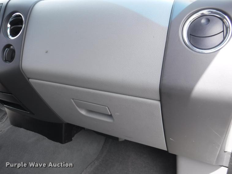 image for item DB3999 2007 Ford F150 XLT SuperCab pickup truck