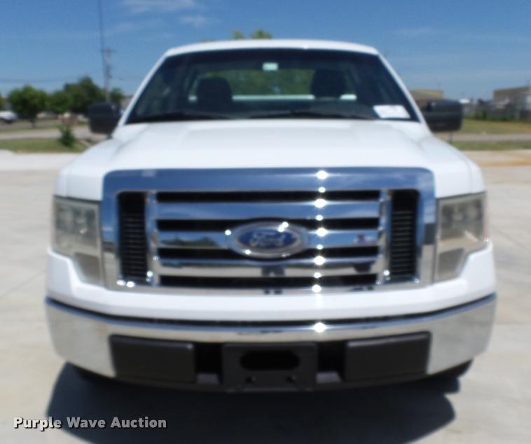 image for item DB4742 2009 Ford F150 XL pickup truck