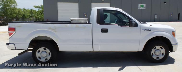 image for item DB4742 2009 Ford F150 XL pickup truck