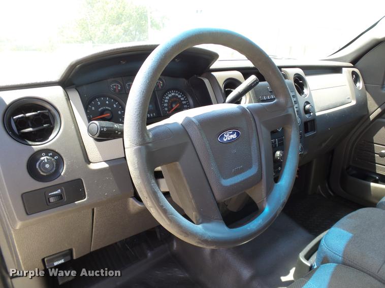 image for item DB4742 2009 Ford F150 XL pickup truck