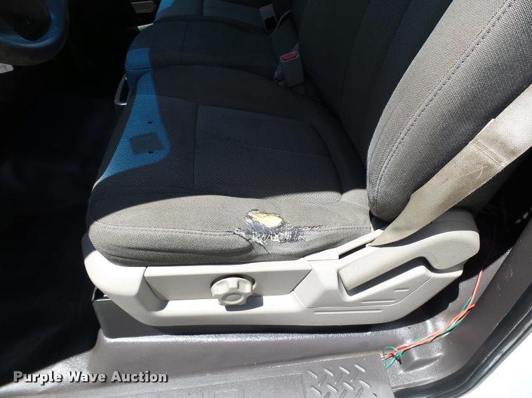 image for item DB4742 2009 Ford F150 XL pickup truck