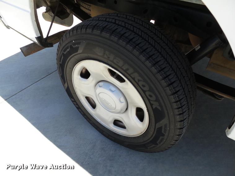 image for item DB4742 2009 Ford F150 XL pickup truck