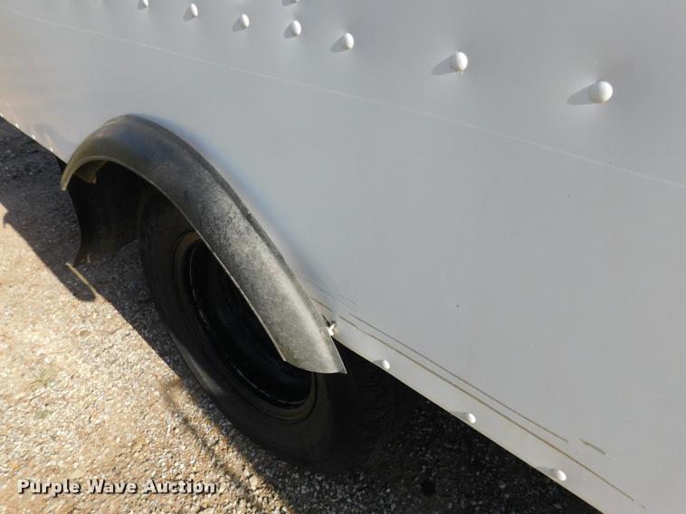 image for item DB9488 1999 Chevrolet 3500 box truck