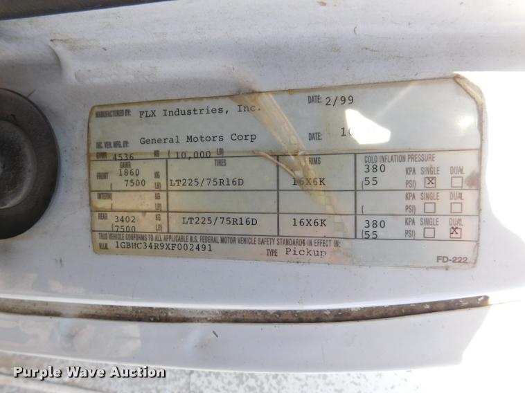 image for item DB9488 1999 Chevrolet 3500 box truck