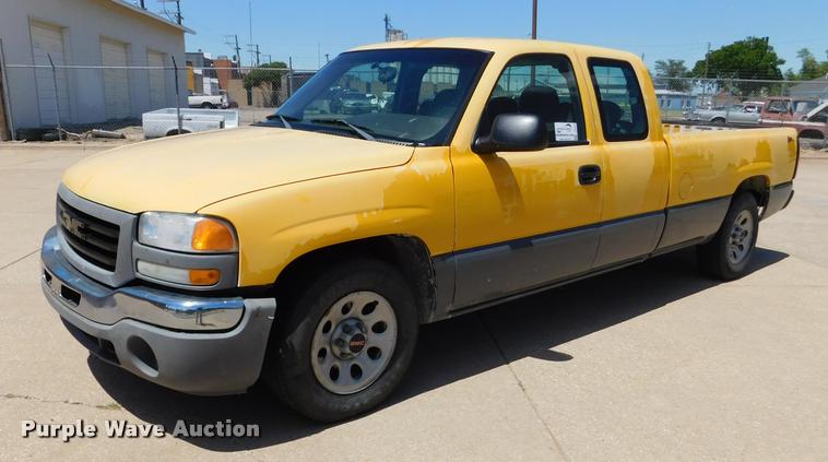 image for item DB9491 2006 GMC Sierra 1500 Ext. Cab pickup truck
