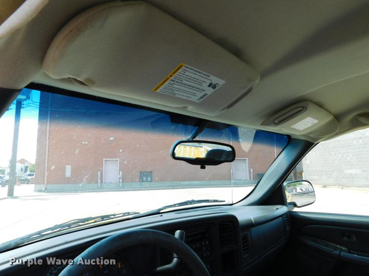 image for item DB9491 2006 GMC Sierra 1500 Ext. Cab pickup truck