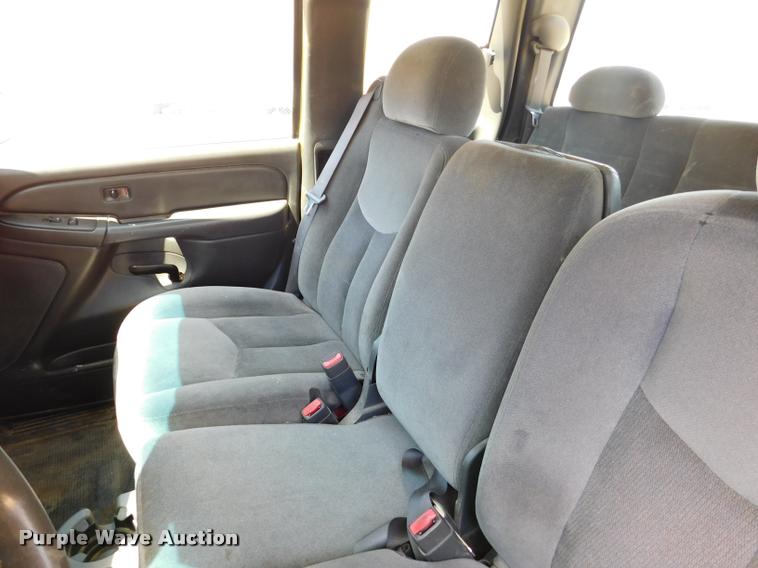 image for item DB9491 2006 GMC Sierra 1500 Ext. Cab pickup truck