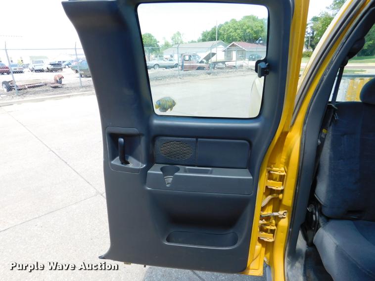 image for item DB9491 2006 GMC Sierra 1500 Ext. Cab pickup truck