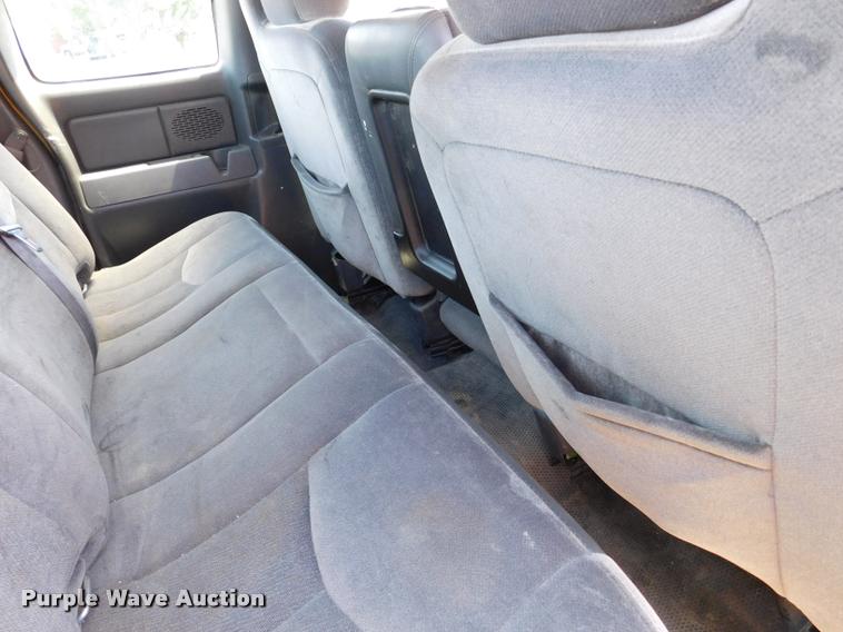 image for item DB9491 2006 GMC Sierra 1500 Ext. Cab pickup truck