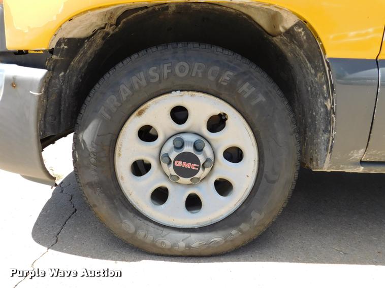 image for item DB9491 2006 GMC Sierra 1500 Ext. Cab pickup truck