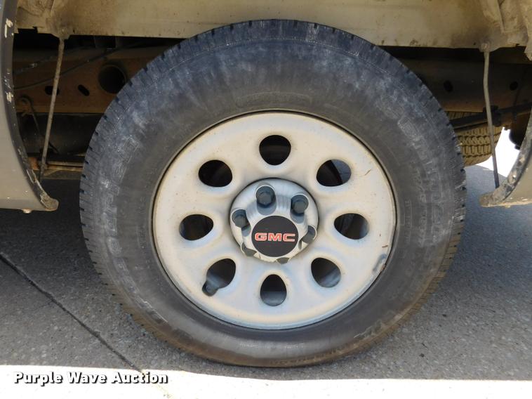 image for item DB9491 2006 GMC Sierra 1500 Ext. Cab pickup truck