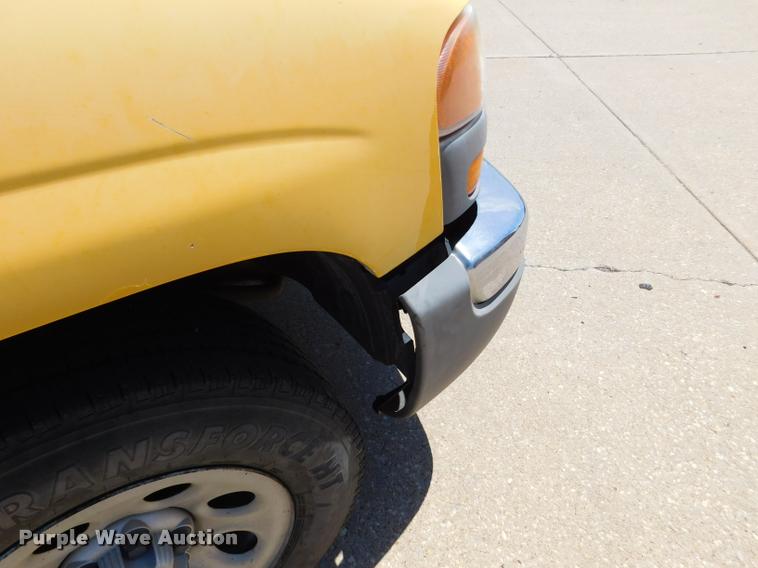 image for item DB9491 2006 GMC Sierra 1500 Ext. Cab pickup truck