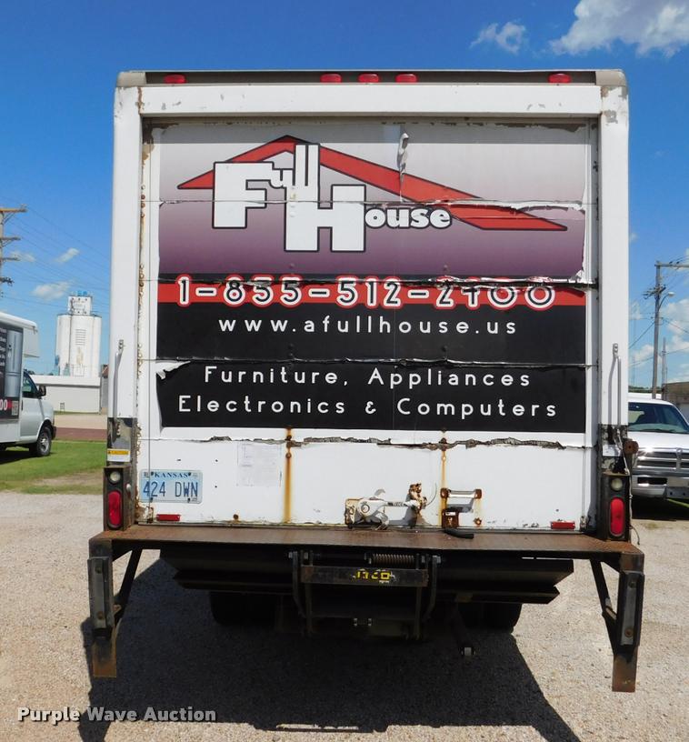 image for item DB9492 1998 Chevrolet W3500 box truck