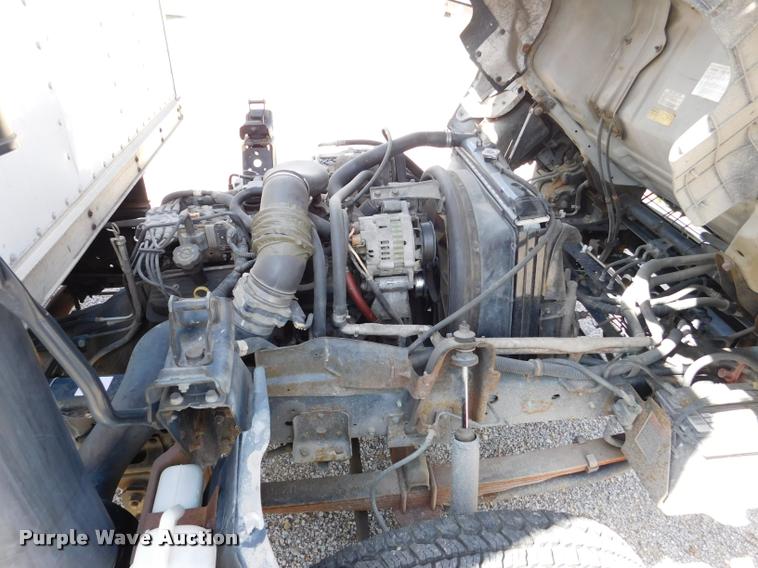 image for item DB9492 1998 Chevrolet W3500 box truck