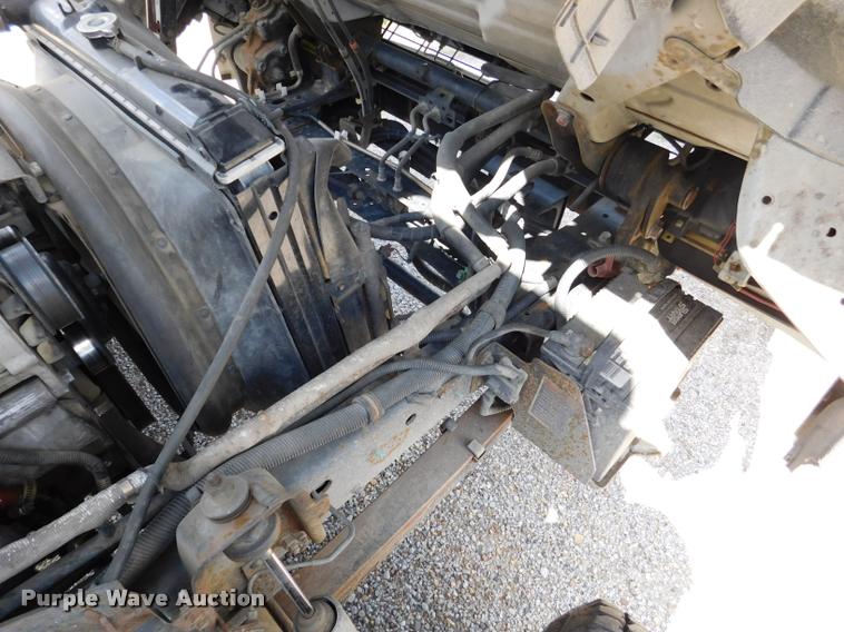 image for item DB9492 1998 Chevrolet W3500 box truck