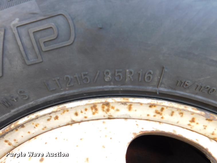 image for item DB9492 1998 Chevrolet W3500 box truck