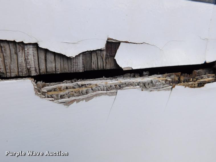 image for item DB9492 1998 Chevrolet W3500 box truck