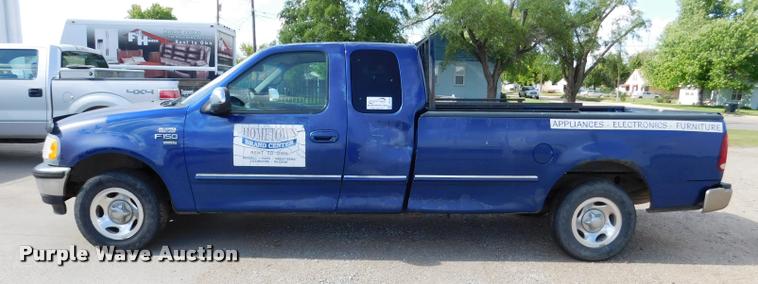 image for item DB9493 1998 Ford F150 SuperCab pickup truck