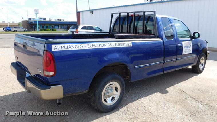 image for item DB9493 1998 Ford F150 SuperCab pickup truck