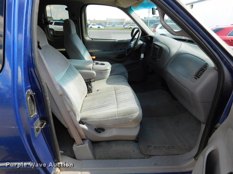 image for item DB9493 1998 Ford F150 SuperCab pickup truck