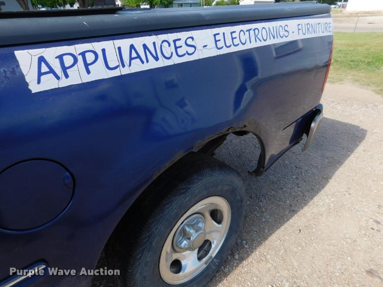 image for item DB9493 1998 Ford F150 SuperCab pickup truck