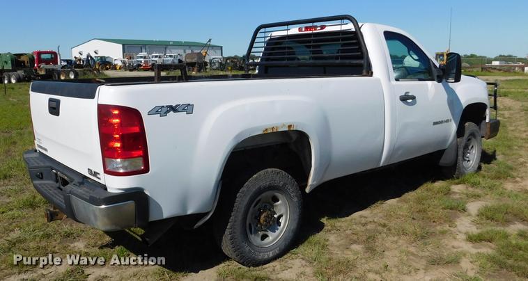 image for item DB9494 2008 GMC Sierra 2500HD pickup truck