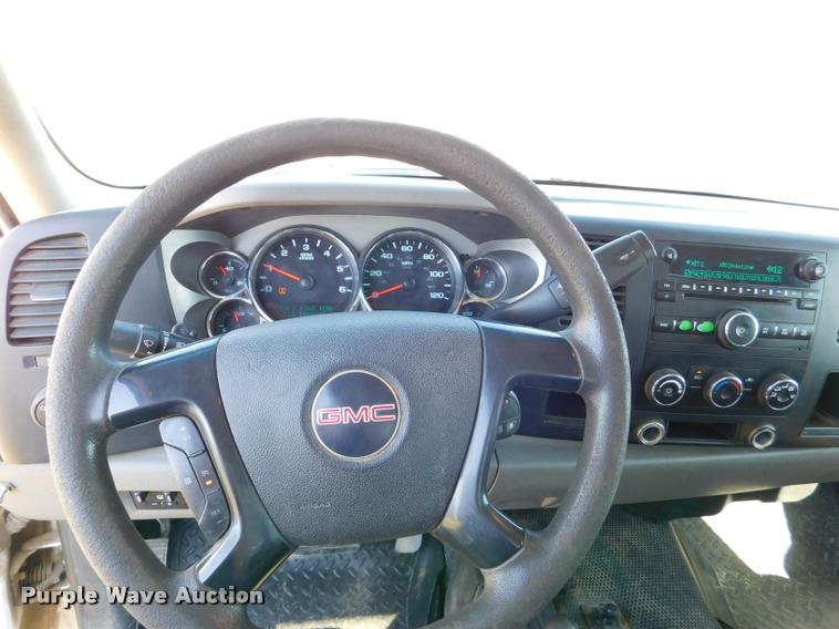 image for item DB9494 2008 GMC Sierra 2500HD pickup truck