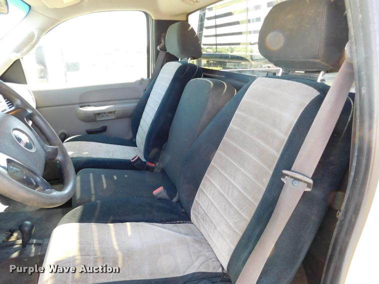 image for item DB9494 2008 GMC Sierra 2500HD pickup truck