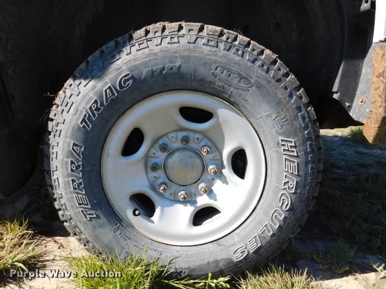 image for item DB9494 2008 GMC Sierra 2500HD pickup truck