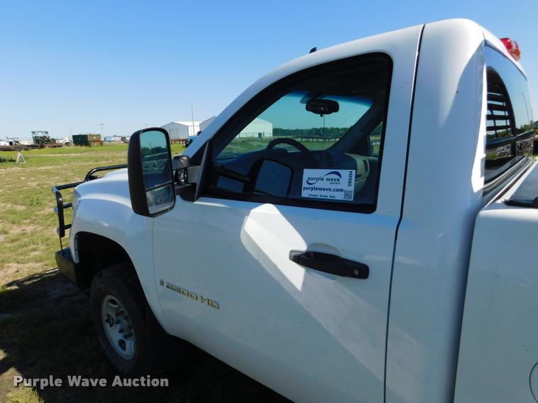 image for item DB9494 2008 GMC Sierra 2500HD pickup truck