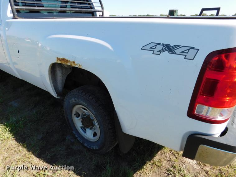 image for item DB9494 2008 GMC Sierra 2500HD pickup truck