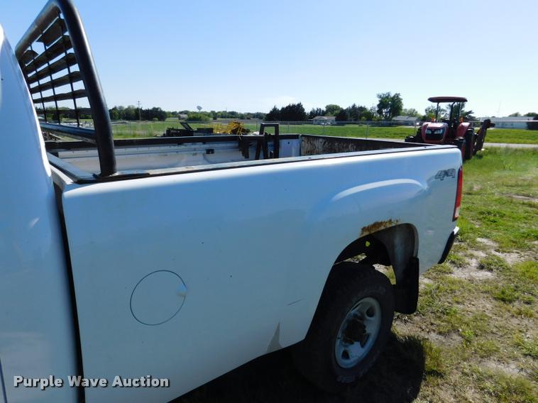image for item DB9494 2008 GMC Sierra 2500HD pickup truck