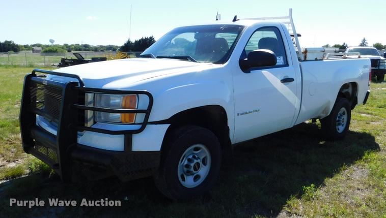 image for item DB9495 2009 GMC Sierra 2500HD pickup truck