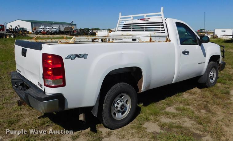 image for item DB9495 2009 GMC Sierra 2500HD pickup truck