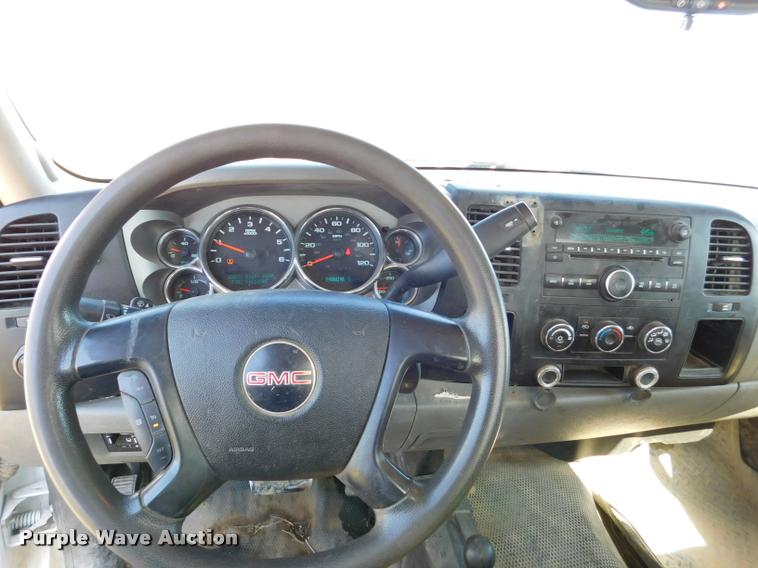 image for item DB9495 2009 GMC Sierra 2500HD pickup truck