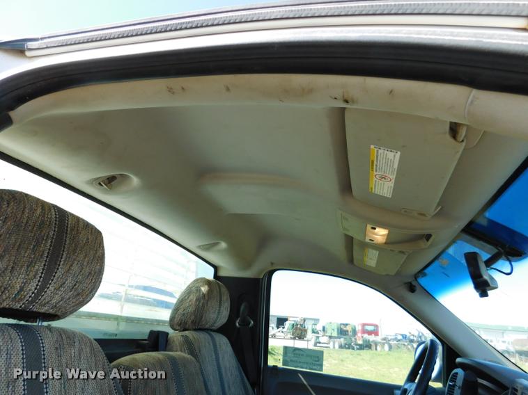 image for item DB9495 2009 GMC Sierra 2500HD pickup truck