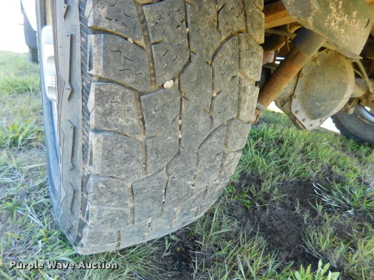 image for item DB9495 2009 GMC Sierra 2500HD pickup truck