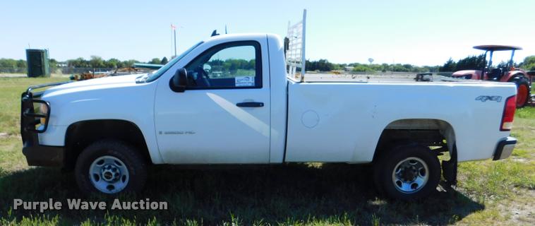 image for item DB9496 2009 GMC Sierra 2500HD pickup truck