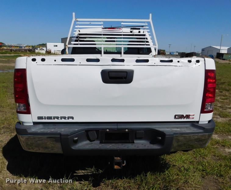 image for item DB9496 2009 GMC Sierra 2500HD pickup truck