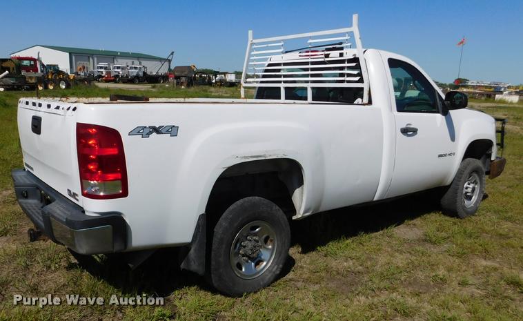 image for item DB9496 2009 GMC Sierra 2500HD pickup truck